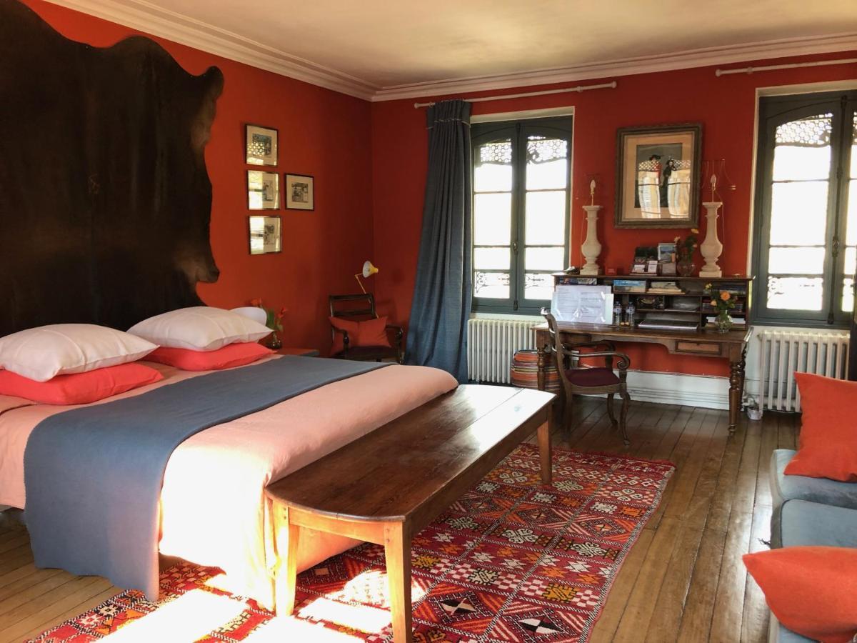 Bed In Versailles - Villa De La Piece D'Eau Des Suisses Exterior foto